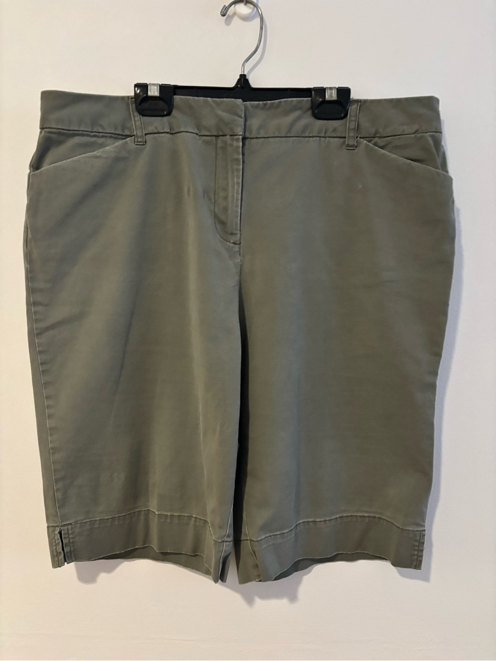 Denver Hayes Olive Green Bermuda Shorts